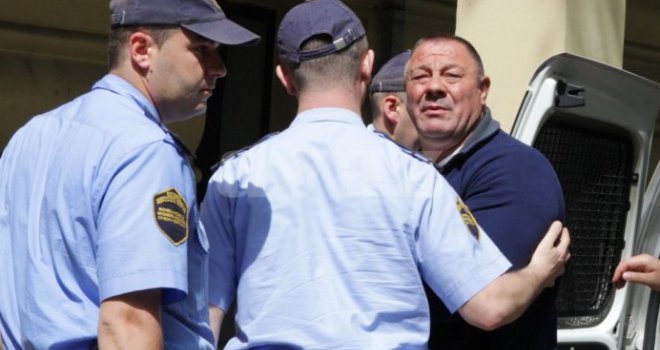 Određen jednomjesečni pritvor Spahoviću i Adroviću