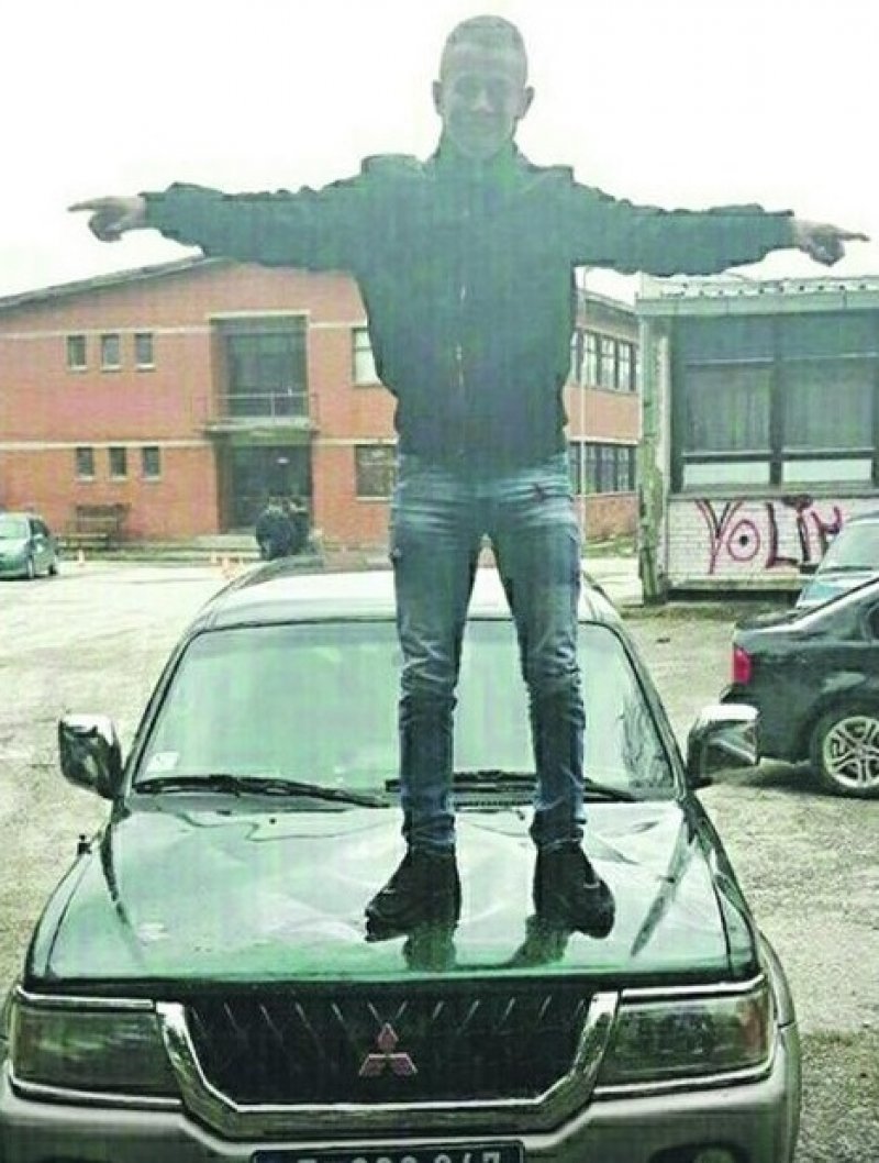 haris-adilovic-skace-po-dzipu