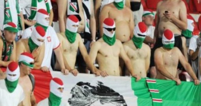 Zadržani na Doljanima: Poljski navijači pljačkali po Hrvatskoj pa krenuli u BiH na utakmicu
