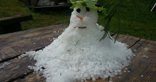 Stanari Umoljana usred ljeta napravili Snješka Bijelića