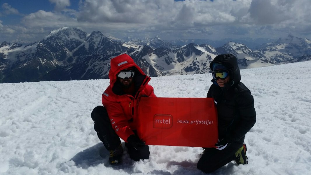 mtel-planinari-na-vrhu-evrope-2