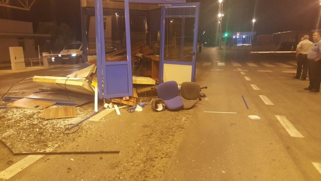 carinska-kucica-nesreca1