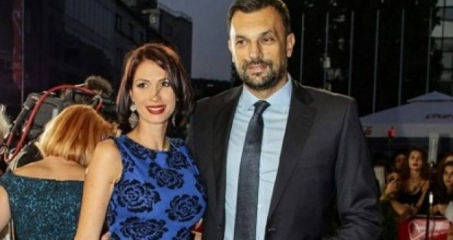 Dalija i Dino Konaković postali roditelji: U porodicu stigla djevojčica