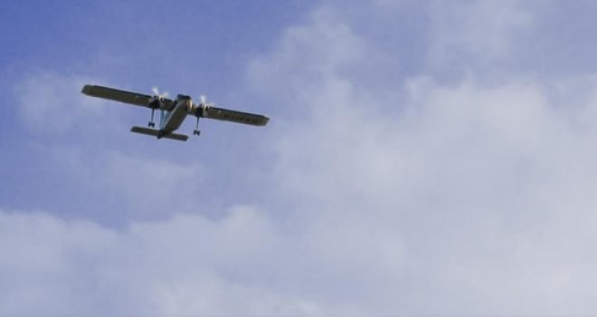 Srušio se mali avion u Makedoniji, u toku potraga na terenu