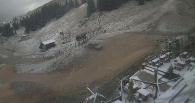 Zabijelilo se na olimpijskoj ljepotici: Snijeg pada na Jahorini, jutros izmjereno -8 stepeni