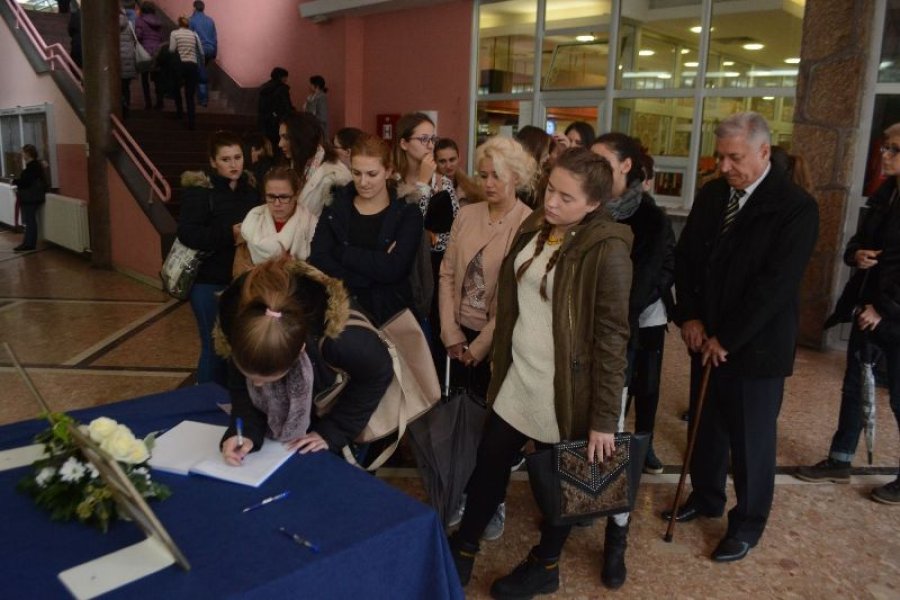 komemoracija-za-editu-i-selmu-filozofski-fakultet1