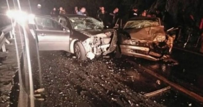 Budva: U saobraćajnoj nesreći teško povrijeđena dva bh. državljanina