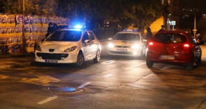 U Beogradu pronađen još jedan automobil pun oružja!