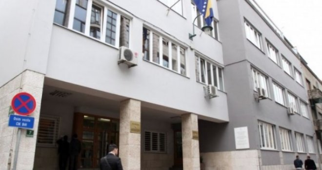 Počeli protesti Inicijative za Stolac ispred CIK-a BiH