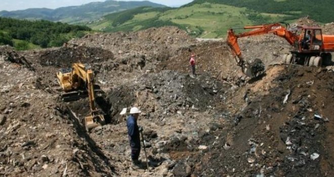 Nastavljena blokada ulaza i izlaza s deponije Smiljevići