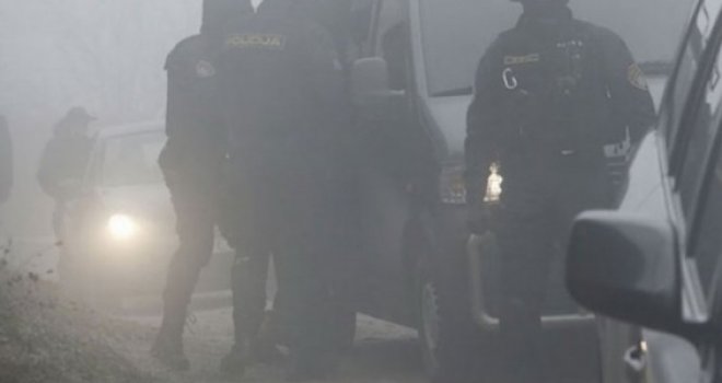 Velika policijska akcija u Bijeljini, pretresi zbog organizovanog kriminala