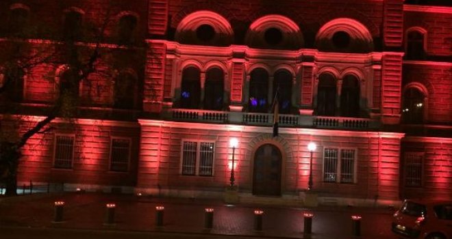 Zašto Predsjedništvo i Parlament BiH večeras svijetle narandžastom bojom?