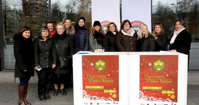 Diplomatski zimski bazar podržava djecu sa posebnim potrebama i djecu u stanju socijalne potrebe