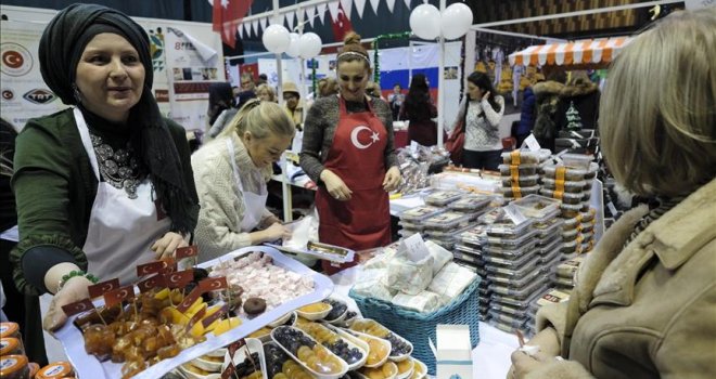 Otvoren Diplomatski zimski bazar u Sarajevu