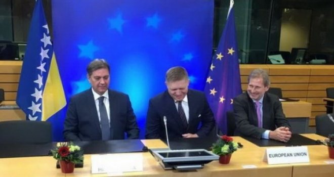 Zvizdić potpisao Protokol uz Sporazum o stabilizaciji i pridruživanju 