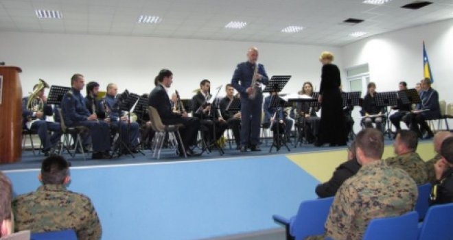 Ministarstvo odbrane BiH povuklo odluku o učešću Vojnog orkestra OS BiH na proslavi 9. januara