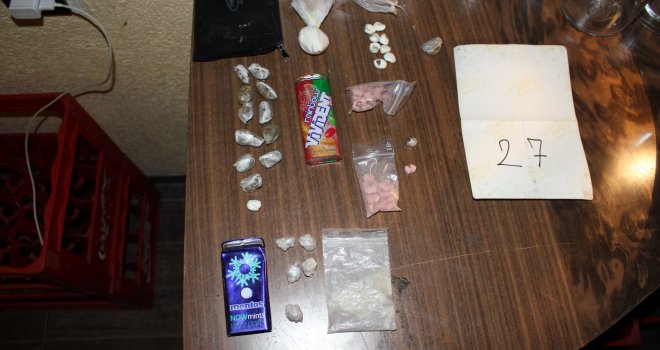 Policija upala na privatni 'techno party' na Vlašiću, 18 osoba privedeno zbog droge