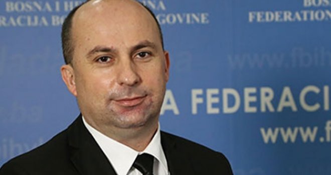 Lasić: U ovom periodu neće biti privatizacije telekom operatera