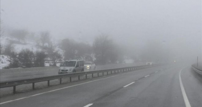 Saobraćajna nesreća kod Lukavca: Povrijeđene tri osobe