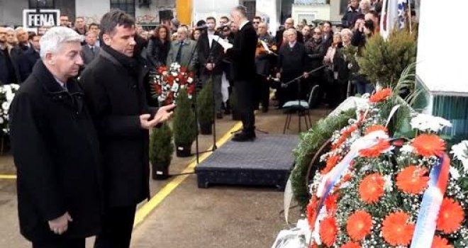 Fadil Novalić opet napravio presedan: Drugi poslali savjetnike, samo premijer otišao lično na Markale!