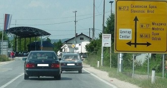 Burno na graničnom prijelazu Brod: Uhapšeni državljani BiH zbog više kaznenih djela
