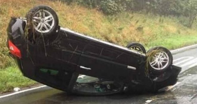 Državljanin BiH se napio, zaspao za volanom i skrivio nesreću u Austriji