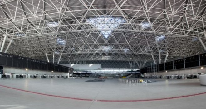 Majka i kćerka ostale šokirane na aerodromu:  Da li znate da zbog ovoga ne možete ući u avion?