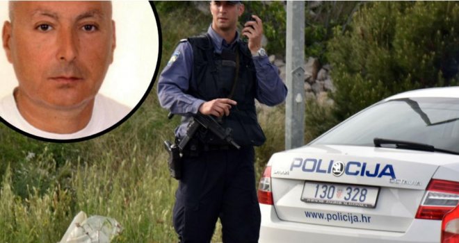 Kod Šibenika ubio troje ljudi pa pobjegao: Dvije žrtve pronađene u kući, jedna u automobilu