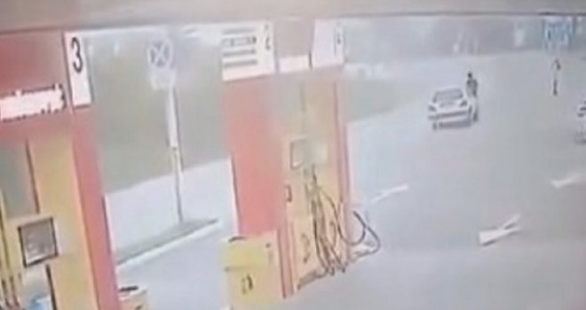 Scene užasa na Palama: Pijan u punoj brzini udario ženu!