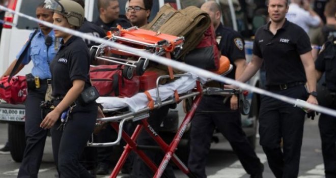 Pucnjava u New Yorku: Više osoba ranjeno, napadač se ubio