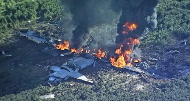 Svih 16 putnika poginulo u padu vojnog aviona