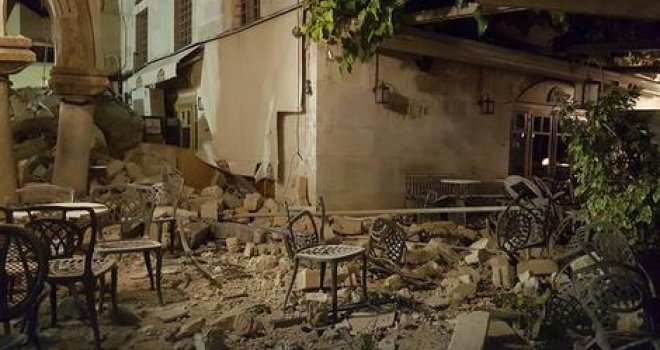 Grčka u panici: Pogodio ih jak zemljotres, a sada strahuju od cunamija