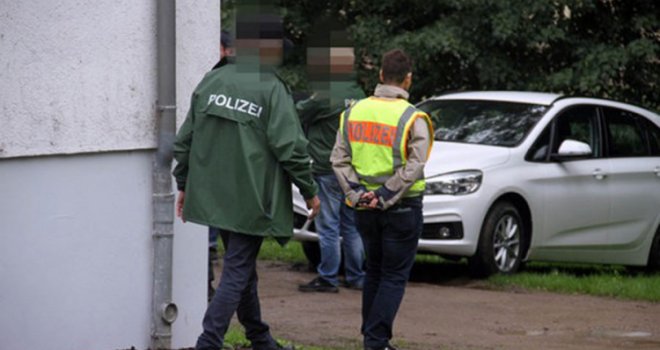 Njemačka policija uhapsila islamistu iz BiH: 'Bio je miran, neprimjetan. Posjećivali su ga ljudi s dugim bradama...'