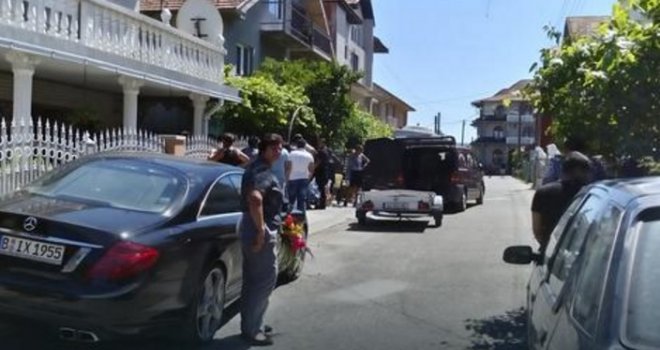 Tragedija na vjenčanju: Pozdravio se sa mladencima, pa poginuo ispred restorana