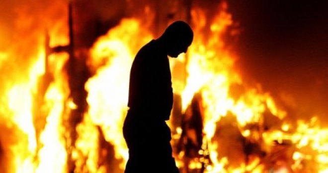 Uhapšen serijski piroman koji je samo u utorak na području Šibenika zapalio desetak požara!