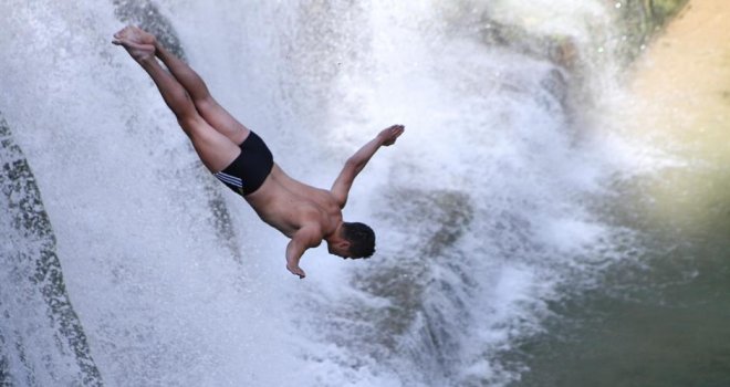 U Jajcu sutra 4. Međunarodni natjecateljski skokovi s vodopada