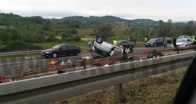 Uhapšena kćerka kojoj je poginula majka, a otac teško povrijeđen