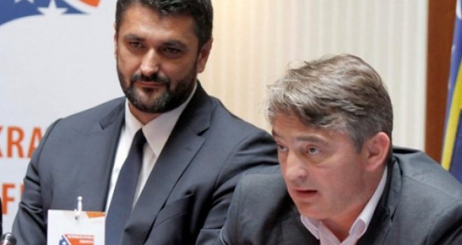 Suljagić: Je li to SDA platila DF-u i SDP-u ručak kod Kibeta?! Komšić: Da izvinete, to već ulazi u...