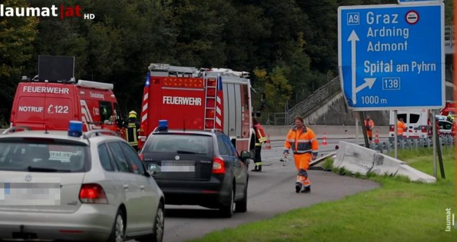 Dva radnika poginula u stravičnoj nesreći u Austriji: Državljani BiH bili u vozilu?