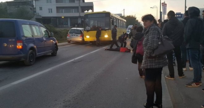 Nesreća u Sarajevu: Maloljetnicu udario autobus