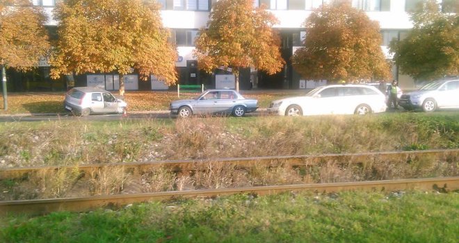 Udes u ranu zoru: Nesreća na Čengić Vili, dvije osobe povrijeđene