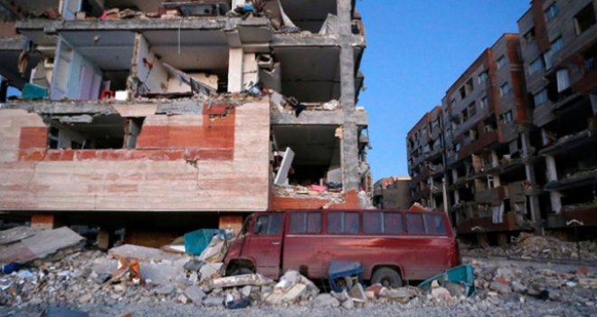 200 poginulih, više od 1.650 nestalih u razornom potresu u Iranu: Brojna tijela još pod ruševinama