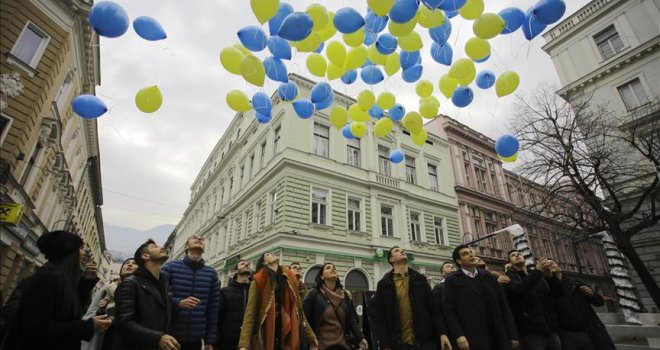 Znate li zašto su danas u Sarajevu mladi GS-a puštali balone? Razlog nije nimalo pozitivan...