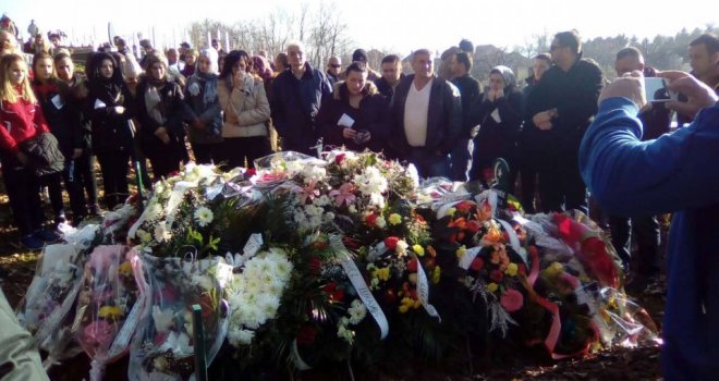 Mlada odbojkašica ispraćena na vječni počinak: Uvijek je bila nasmijana, spremna da pomogne...