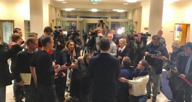 Fotografije haosa u Haagu nakon što se Praljak otrovao: Sve je bilo paralizirano