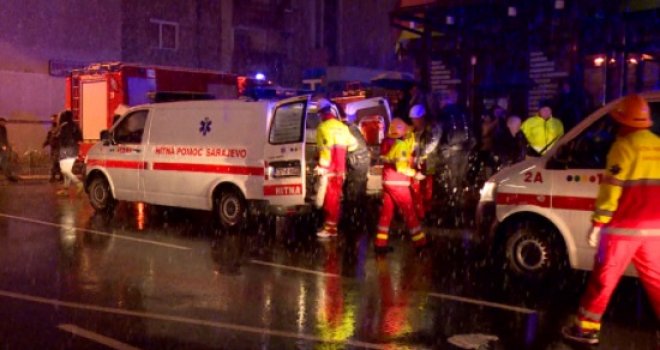 Veliki požar u stambenoj zgradi u Sarajevu stavljen pod kontrolu: Troje povrijeđeno