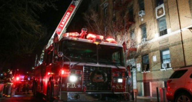 Požar u stambenoj zgradi u New Yorku ubio 12 osoba, među njima i beba