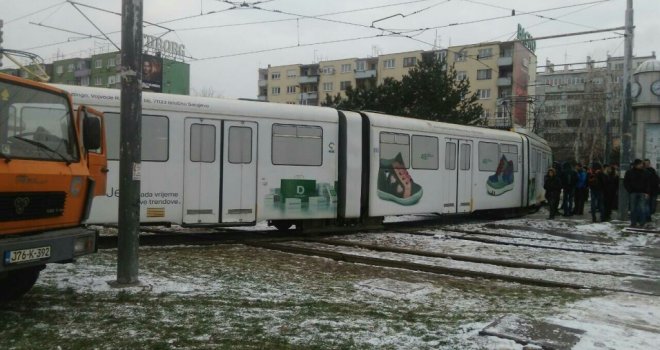 Izmijenjen saobraćaj u Sarajevu: Titova će biti blokirana od 16 sati, a tramvaji će voziti do...