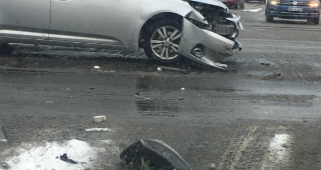 Udes u Sarajevu izazvao velike gužve u saobraćaju