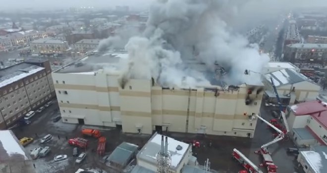 Požar progutao šoping centar u Rusiji, najmanje 53 mrtvih, većina žrtava su djeca